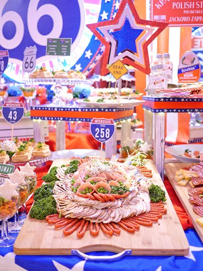 Imprezy tematyczne Ostatki Andrzejki Sylwester Restauracja Bella Rosa Strzyżów
