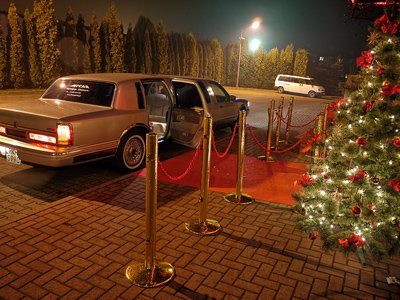 Imprezy tematyczne Ostatki Andrzejki Sylwester Restauracja Bella Rosa Strzyżów