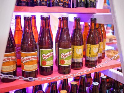 Imprezy tematyczne Ostatki Andrzejki Sylwester Restauracja Bella Rosa Strzyżów